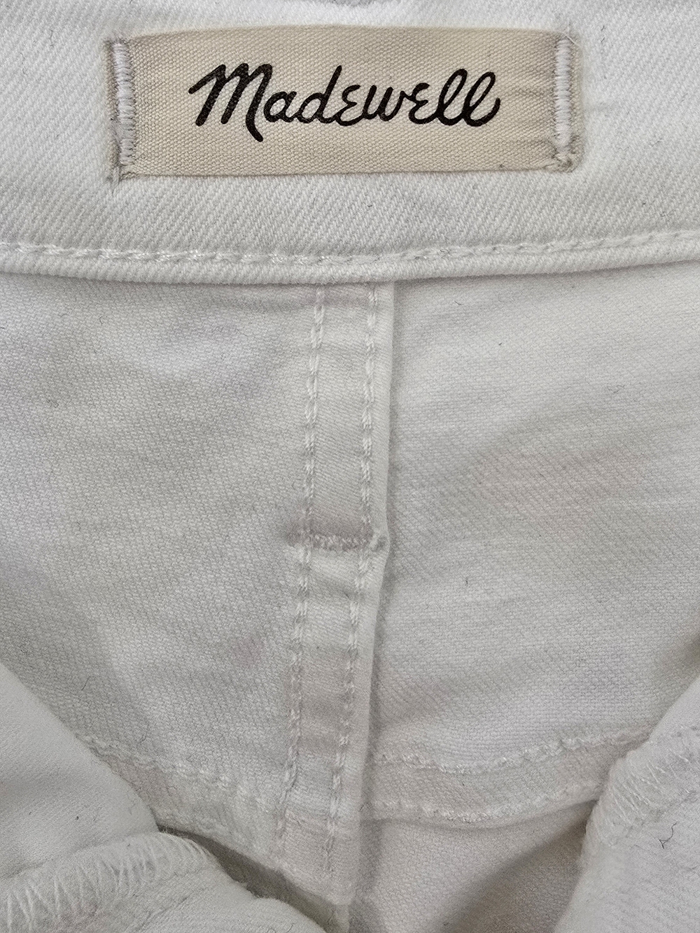 Madewell The Perfect Vintagee High-Rise Straight Jeans in Sail White Size 31 EUC - Picture 4 of 7